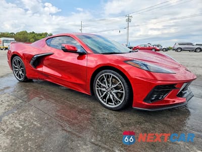 Czwarte zdjęcie samochodu z boku: 2024 CHEVROLET CORVETTE STINGRAY 2LT VIN:1G1YB2D46R5121405 - miniatura