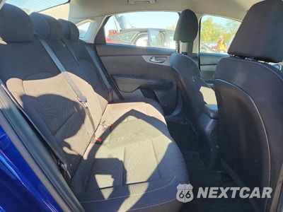 Zdjęcie 10 z 12 samochodu: 2019 KIA FORTE LXS VIN:3KPF24AD3KE137392 - miniatura