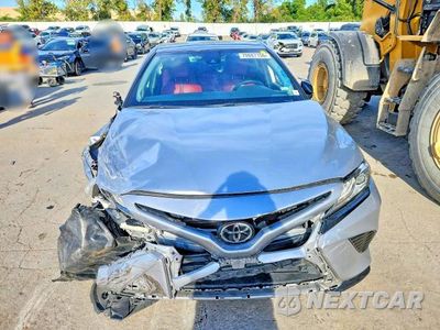Piąte zdjęcie samochodu w środku: 2019 TOYOTA CAMRY XSE VIN:4T1B61HK3KU164692 - miniatura