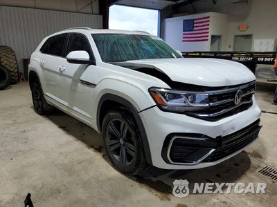 Czwarte zdjęcie samochodu z boku: 2020 VOLKSWAGEN ATLAS CROSS SPORT SE VIN:1V26E2CA1LC219000 - miniatura