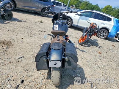Czwarte zdjęcie samochodu z boku: 2019 HARLEY-DAVIDSON FLSL VIN:1HD1YDJ28KB065947 - miniatura
