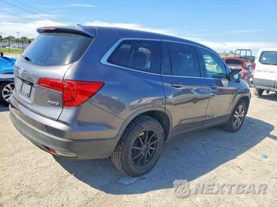Trzecie zdjęcie samochodu z tyłu: 2018 HONDA PILOT EXL VIN:5FNYF6H5XJB021199 - miniatura