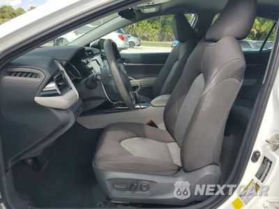 Zdjęcie 7 z 12 samochodu: 2019 TOYOTA CAMRY LE VIN:4T1B11HK5KU262752 - miniatura