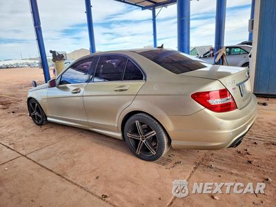 Drugie zdjęcie samochodu z przodu: 2012 MERCEDES-BENZ C 250 VIN:WDDGF4HB8CR219143 - miniatura