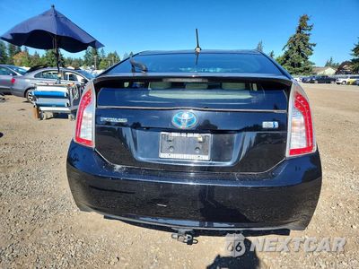 Zdjęcie 6 z 13 samochodu: 2013 TOYOTA PRIUS THREE VIN:JTDKN3DU4D5627298 - miniatura