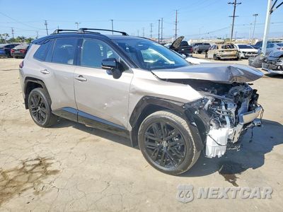 Czwarte zdjęcie samochodu z boku: 2026 TOYOTA RAV4 PLUG-IN HYBRID XSE VIN:JTM7ERAV8TD022713 - miniatura