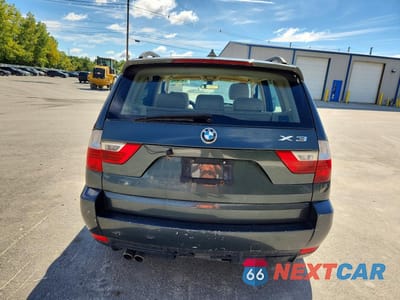 Zdjęcie 6 z 13 samochodu: 2007 BMW X3 3.0SI VIN:WBXPC93487WJ01306 - miniatura