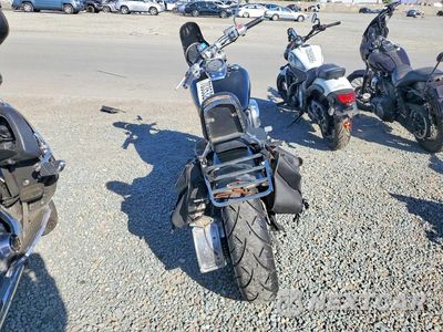 Czwarte zdjęcie samochodu z boku: 2002 HONDA VT750 DC VIN:JH2RC44072M617916 - miniatura