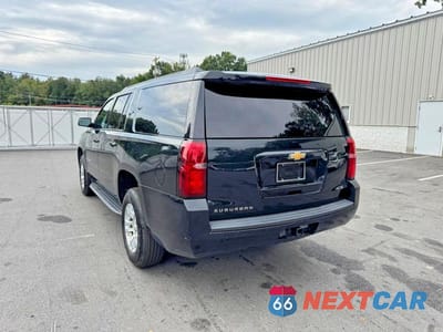 Drugie zdjęcie samochodu z przodu: 2019 CHEVROLET SUBURBAN K1500 LS VIN:1GNSKGKC1KR287227 - miniatura