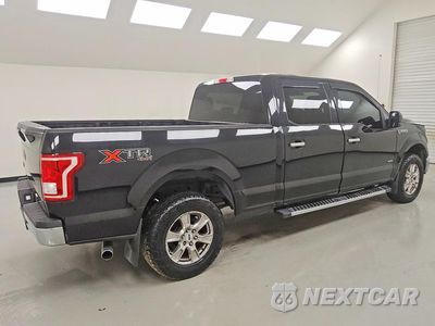 Trzecie zdjęcie samochodu z tyłu: 2017 FORD F150 SUPERCREW VIN:1FTFW1EG8HFC14649 - miniatura