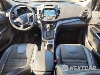 Zdjęcie 8 z 12 samochodu: 2016 FORD ESCAPE SE VIN:1FMCU9G99GUC36705 - miniatura
