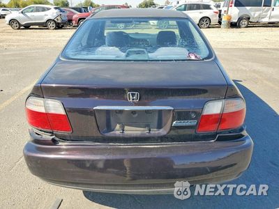 Zdjęcie 6 z 12 samochodu: 1997 HONDA ACCORD SE VIN:1HGCD5605VA132437 - miniatura