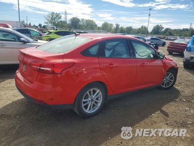 Trzecie zdjęcie samochodu z tyłu: 2017 FORD FOCUS SE VIN:1FADP3F23HL347104 - miniatura
