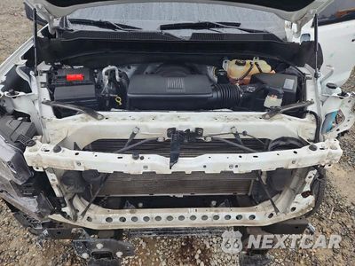 Zdjęcie 11 z 13 samochodu: 2021 CHEVROLET SILVERADO K1500 LT VIN:1GCUYDED8MZ391364 - miniatura