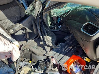 Zdjęcie 13 z 14 samochodu: 2023 CHEVROLET EQUINOX LT VIN:3GNAXUEG3PS211197 - miniatura
