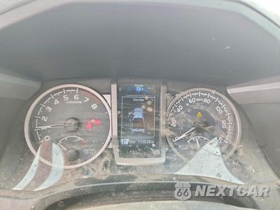 Zdjęcie 9 z 13 samochodu: 2019 TOYOTA TACOMA SR5 V6 VIN:3TMCZ5AN9KM192724 - miniatura