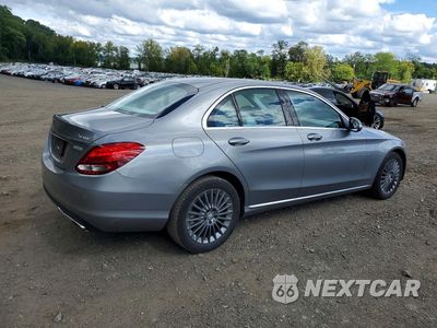 Trzecie zdjęcie samochodu z tyłu: 2015 MERCEDES-BENZ C 300 4MATIC VIN:55SWF4KBXFU035751 - miniatura