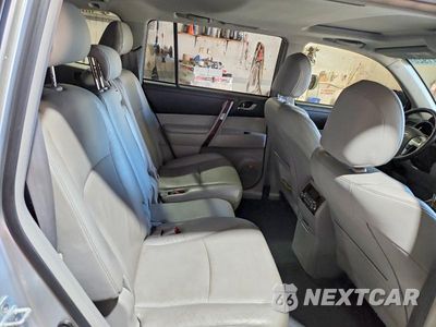 Zdjęcie 11 z 13 samochodu: 2011 TOYOTA HIGHLANDER HYBRID LIMITED VIN:JTEDC3EH6B2003867 - miniatura