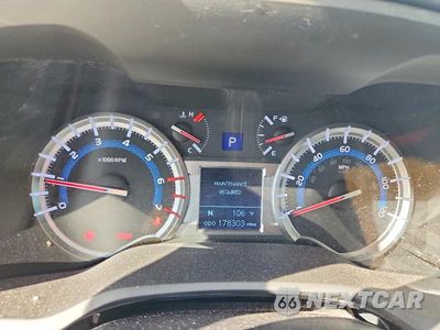 Zdjęcie 9 z 12 samochodu: 2017 TOYOTA 4RUNNER TRD OFF-ROAD VIN:JTEBU5JR5H5457114 - miniatura