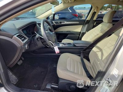 Zdjęcie 7 z 12 samochodu: 2018 FORD FUSION S VIN:3FA6P0G79JR273468 - miniatura