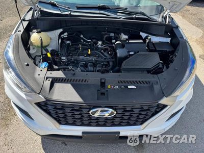 Zdjęcie 7 z 10 samochodu: 2020 HYUNDAI TUCSON SE VIN:KM8J2CA43LU191780 - miniatura