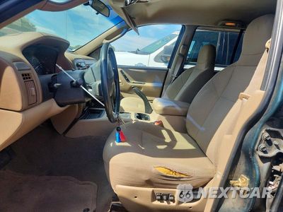 Zdjęcie 7 z 12 samochodu: 2004 JEEP GRAND CHEROKEE LAREDO VIN:1J4GX48S24C416752 - miniatura