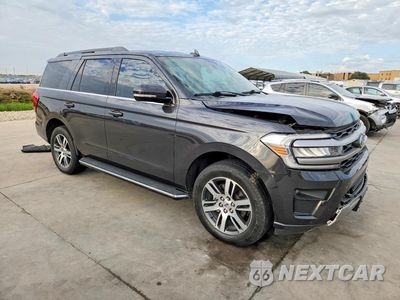Czwarte zdjęcie samochodu z boku: 2023 FORD EXPEDITION XLT VIN:1FMJU1H89PEA07577 - miniatura