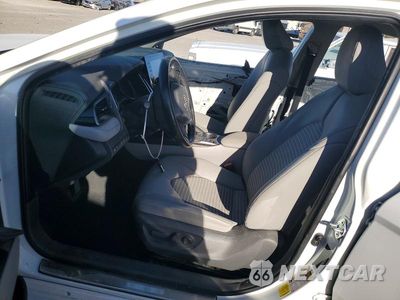 Zdjęcie 7 z 13 samochodu: 2021 TOYOTA CAMRY SE VIN:4T1G31AK4MU027563 - miniatura