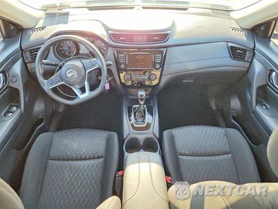 Zdjęcie 8 z 13 samochodu: 2018 NISSAN ROGUE S VIN:KNMAT2MV3JP534518 - miniatura