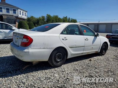 Trzecie zdjęcie samochodu z tyłu: 2003 TOYOTA CAMRY LE VIN:4T1BE32KX3U173480 - miniatura