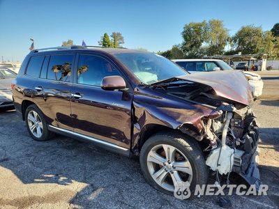 Czwarte zdjęcie samochodu z boku: 2011 TOYOTA HIGHLANDER LIMITED VIN:5TDDK3EH8BS089148 - miniatura