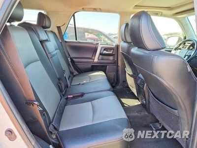 Zdjęcie 11 z 13 samochodu: 2020 TOYOTA 4RUNNER SR5 PREMIUM VIN:JTEZU5JR5L5213633 - miniatura