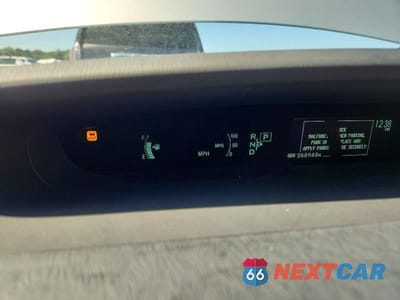 Zdjęcie 9 z 12 samochodu: 2011 TOYOTA PRIUS THREE VIN:JTDKN3DU2B0277938 - miniatura