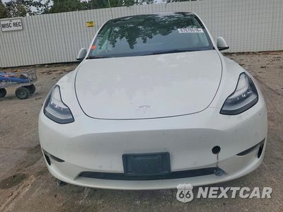 Piąte zdjęcie samochodu w środku: 2021 TESLA MODEL Y VIN:5YJYGAEEXMF207589 - miniatura