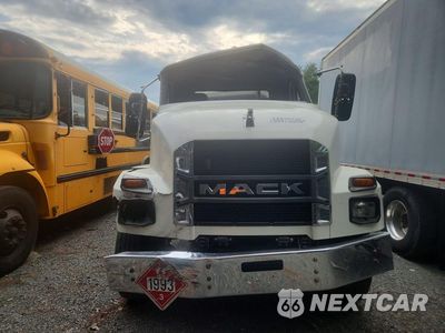 Piąte zdjęcie samochodu w środku: 2024 MACK MD642 FUEL / LUBE TRUCK VIN:1M2MDBAB3RS072650 - miniatura
