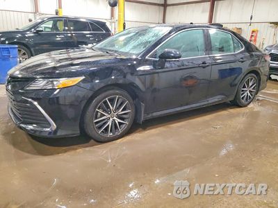 2022 TOYOTA CAMRY XLE 4T1F31AK6NU575156 - główne zdjęcie licytacji z USA - miniatura