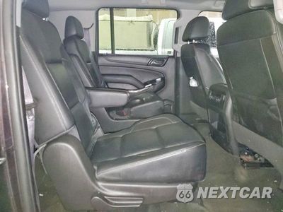 Zdjęcie 11 z 13 samochodu: 2017 CHEVROLET SUBURBAN K1500 PREMIER VIN:1GNSKJKC0HR213058 - miniatura