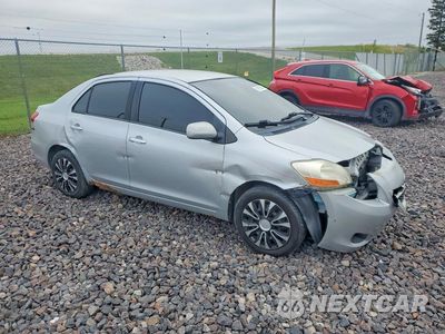 Czwarte zdjęcie samochodu z boku: 2009 TOYOTA YARIS BASE VIN:JTDBT903091333465 - miniatura