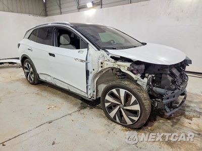Czwarte zdjęcie samochodu z boku: 2021 VOLKSWAGEN ID.4 PRO S VIN:WVGUNPE21MP065941 - miniatura