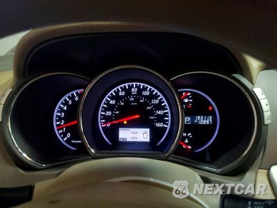 Zdjęcie 9 z 13 samochodu: 2011 NISSAN MURANO S VIN:JN8AZ1MW1BW152999 - miniatura