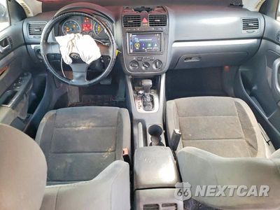 Zdjęcie 8 z 12 samochodu: 2008 VOLKSWAGEN JETTA S VIN:3VWJM71KX8M138197 - miniatura