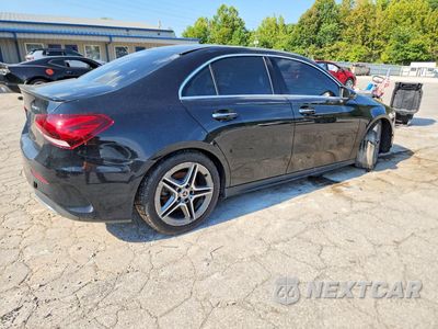 Trzecie zdjęcie samochodu z tyłu: 2019 MERCEDES-BENZ A 220 4MATIC VIN:WDD3G4FB6KW017576 - miniatura