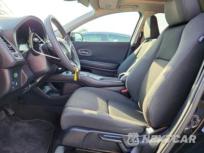 Zdjęcie 7 z 13 samochodu: 2019 HONDA HR-V EX VIN:3CZRU6H58KM724768 - miniatura