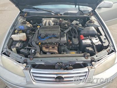 Zdjęcie 11 z 12 samochodu: 2001 TOYOTA CAMRY LE V6 VIN:JT2BF22K410295924 - miniatura