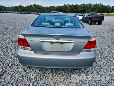 Zdjęcie 6 z 12 samochodu: 2005 TOYOTA CAMRY LE VIN:4T1BE32K55U555161 - miniatura