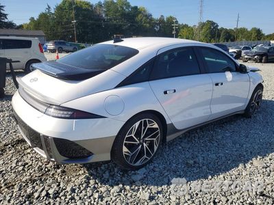 Trzecie zdjęcie samochodu z tyłu: 2025 HYUNDAI IONIQ 6 SEL VIN:KMHM34AA0SA095949 - miniatura