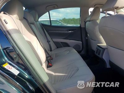 Zdjęcie 10 z 13 samochodu: 2018 TOYOTA CAMRY SE VIN:4T1B11HK5JU518130 - miniatura