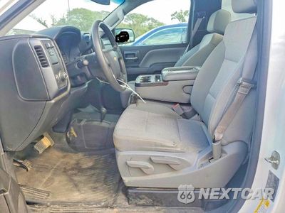 Zdjęcie 7 z 12 samochodu: 2016 CHEVROLET SILVERADO K1500 VIN:1GCNKNECXGZ256913 - miniatura