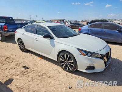 Czwarte zdjęcie samochodu z boku: 2020 NISSAN ALTIMA SR VIN:1N4BL4CV8LC183879 - miniatura