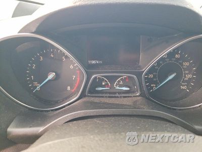 Zdjęcie 9 z 13 samochodu: 2017 FORD ESCAPE SE VIN:1FMCU9GD2HUC07844 - miniatura